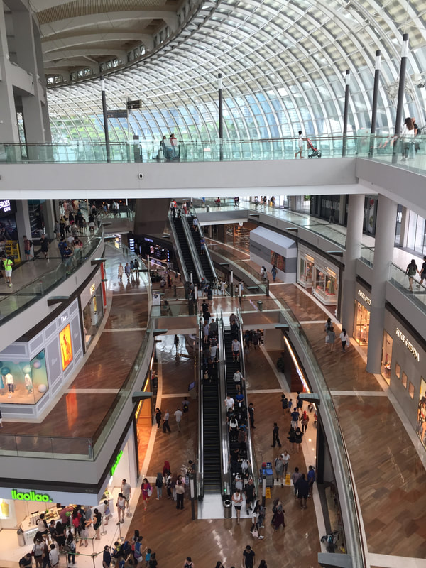 Shoppes at Marina Bay Sands Mall // Out Of Office With Rebecca