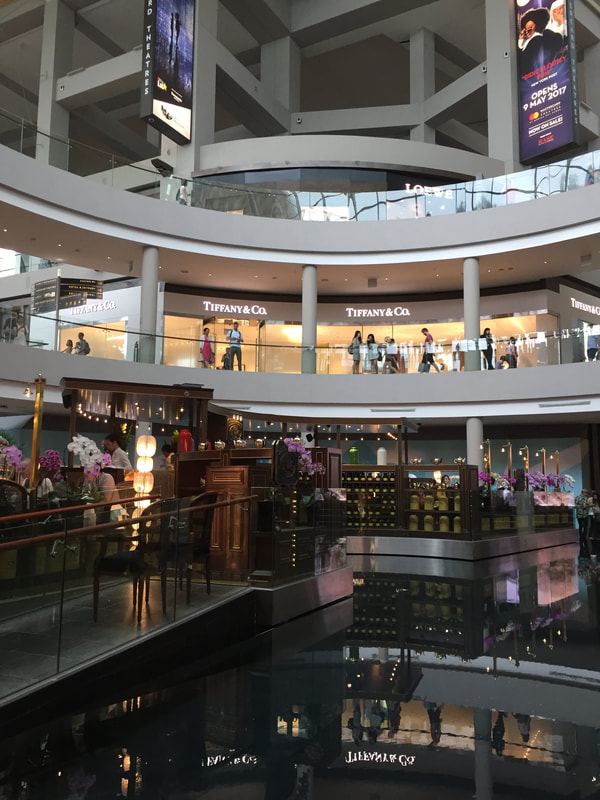 Shoppes at Marina Bay Sands Mall // Out Of Office With Rebecca